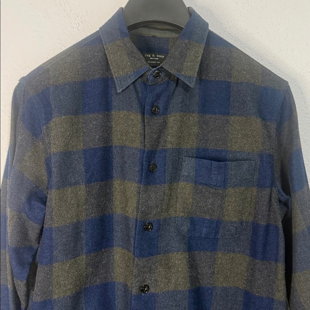 rag & bone Navy and Charcoal Checkered Button Down Flannel Shirt Size S